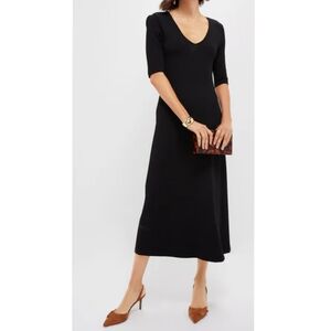 Pomander Place Black V-Neck Midi Dress